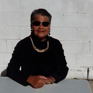 Meet your Posher, Gloria